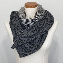 Load image into Gallery viewer, Triangle Scarf Leopard/Stripes
